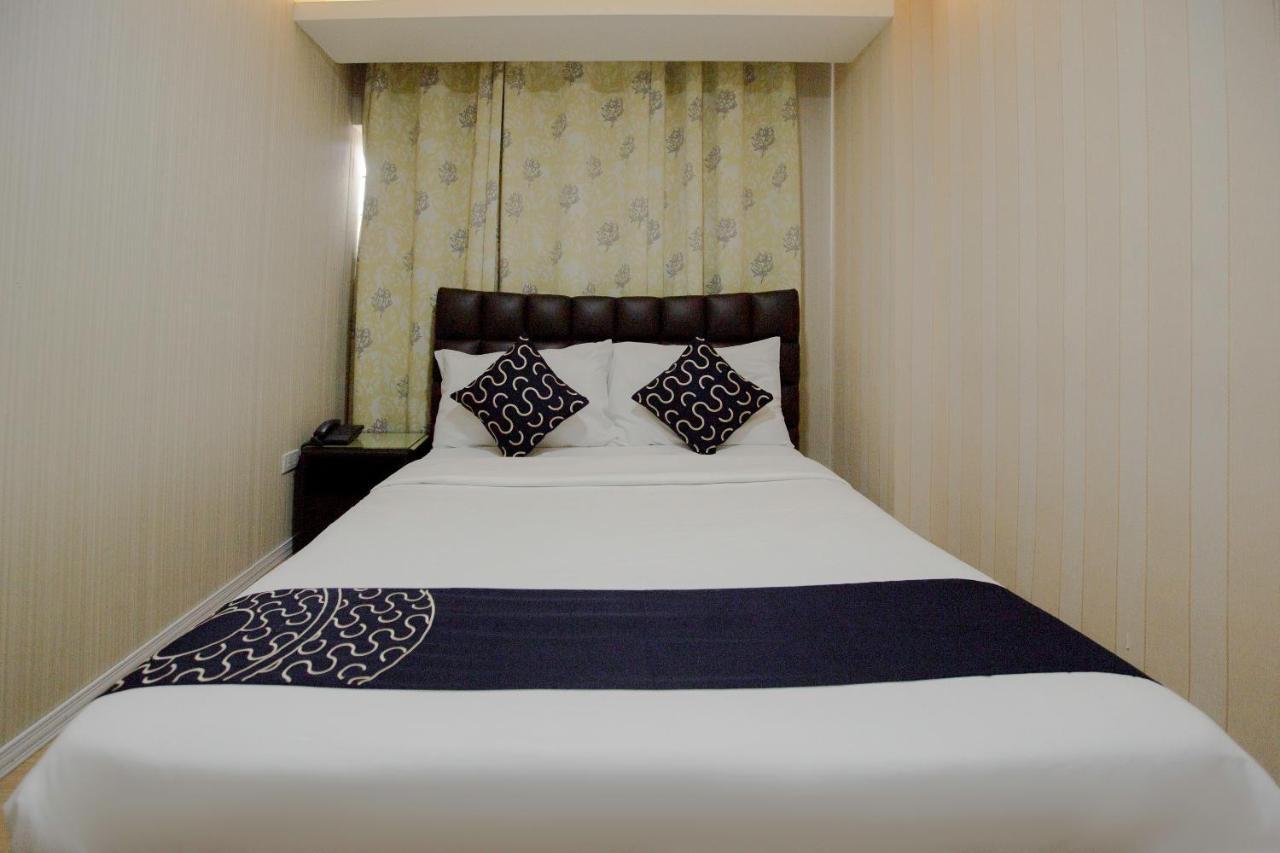 Newgrange Condotel Quezon City Εξωτερικό φωτογραφία