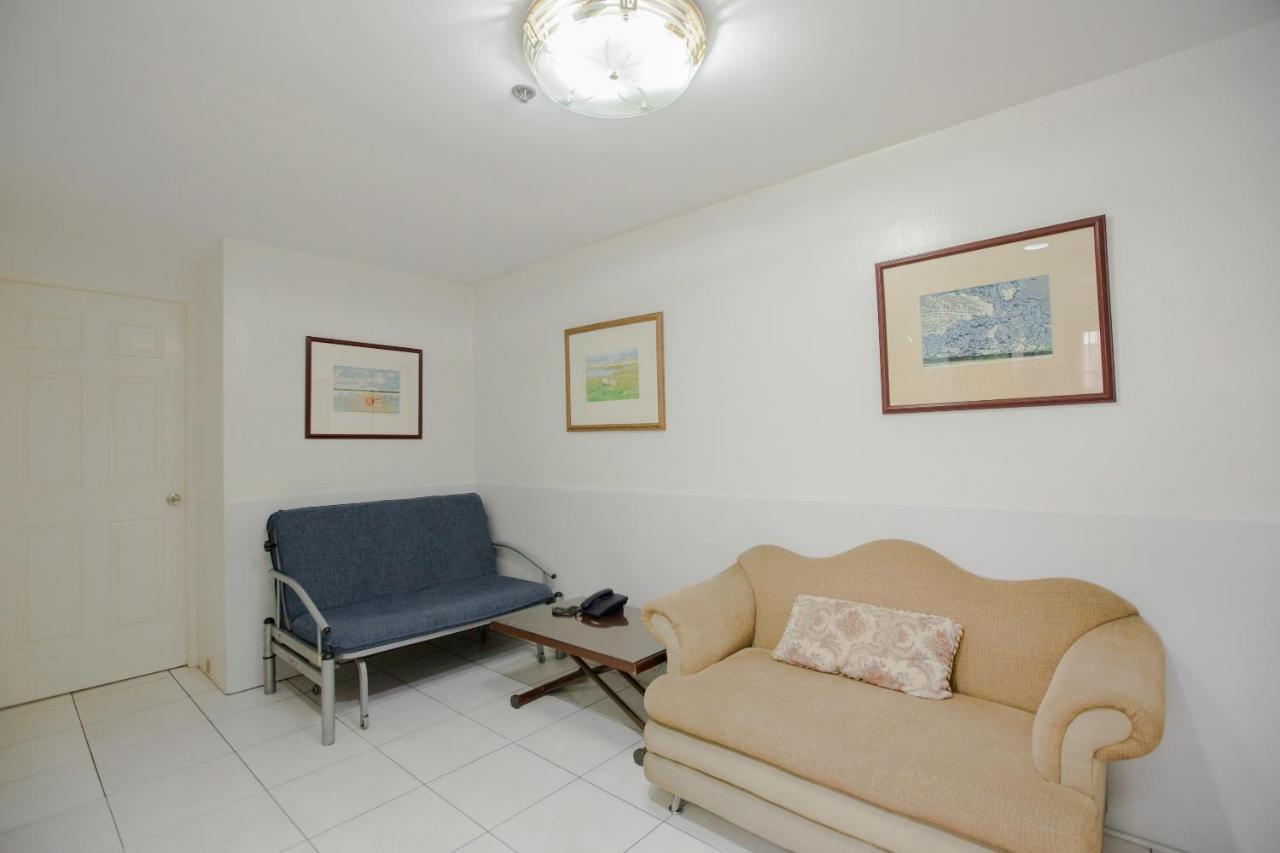 Newgrange Condotel Quezon City Εξωτερικό φωτογραφία