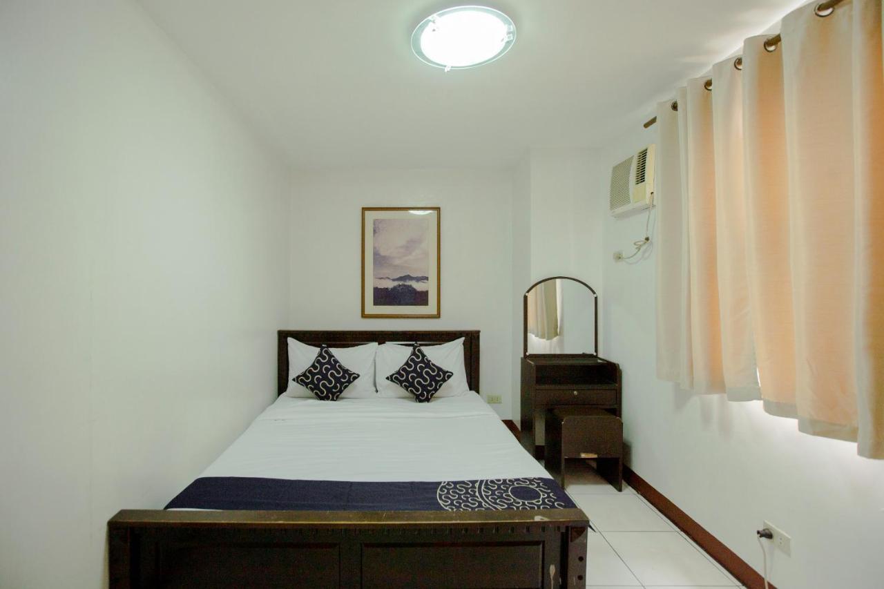 Newgrange Condotel Quezon City Εξωτερικό φωτογραφία