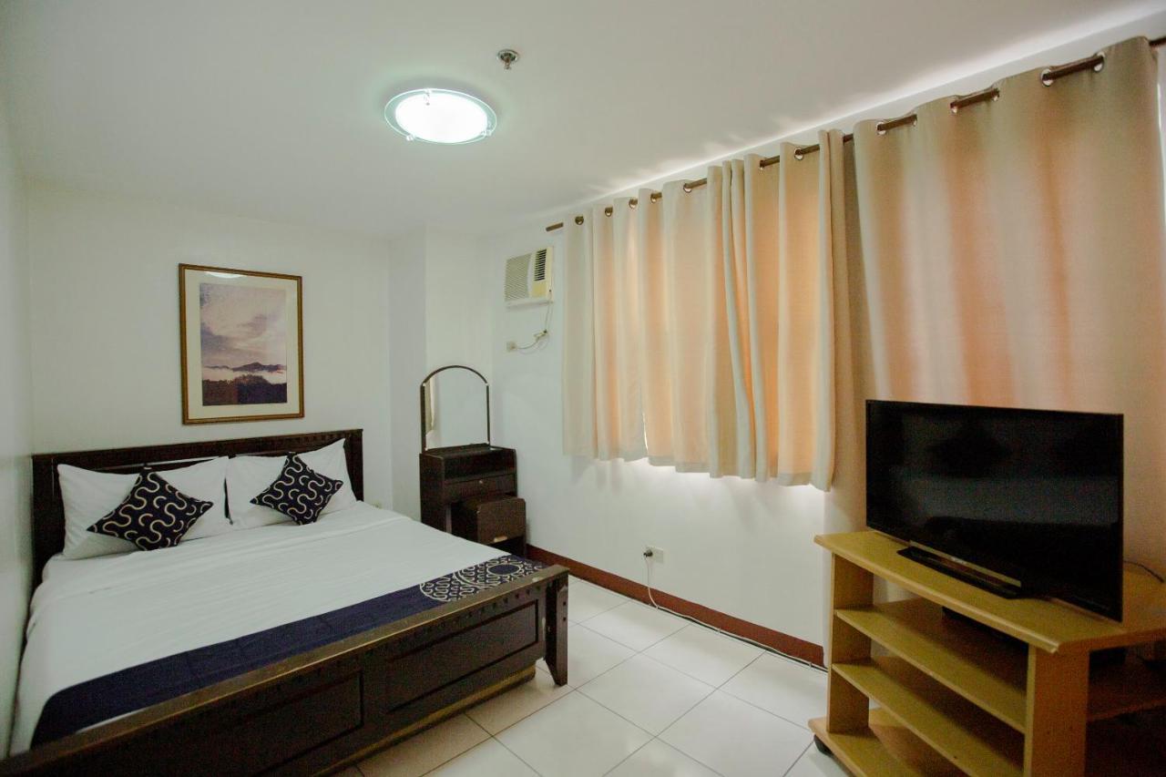 Newgrange Condotel Quezon City Εξωτερικό φωτογραφία