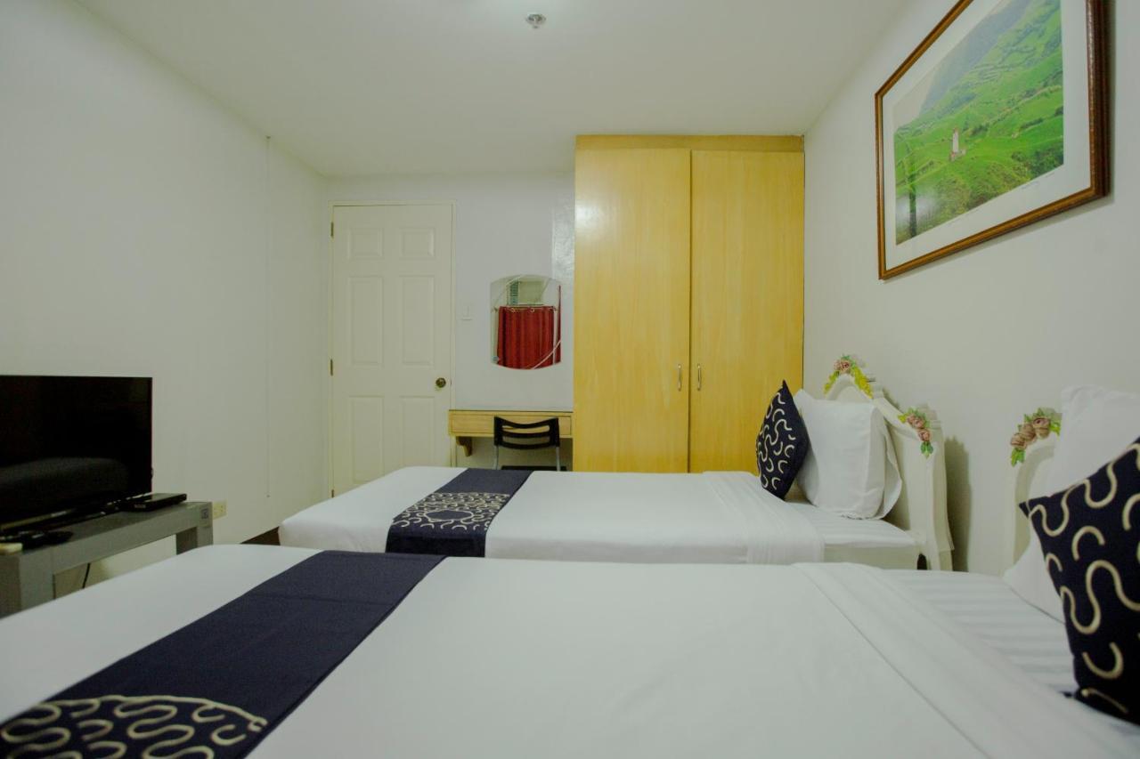 Newgrange Condotel Quezon City Εξωτερικό φωτογραφία