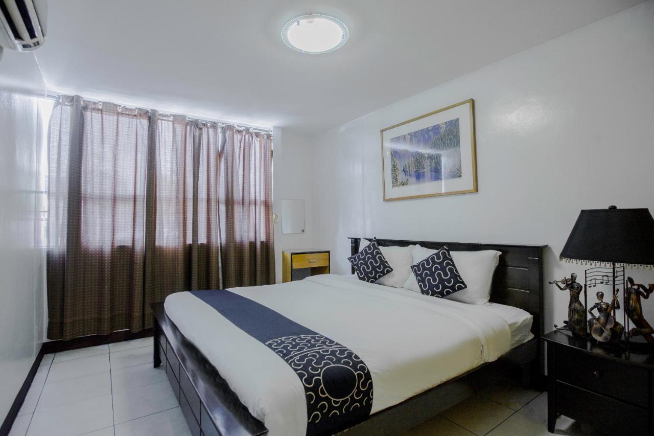Newgrange Condotel Quezon City Εξωτερικό φωτογραφία