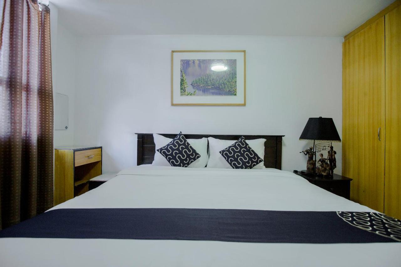 Newgrange Condotel Quezon City Εξωτερικό φωτογραφία