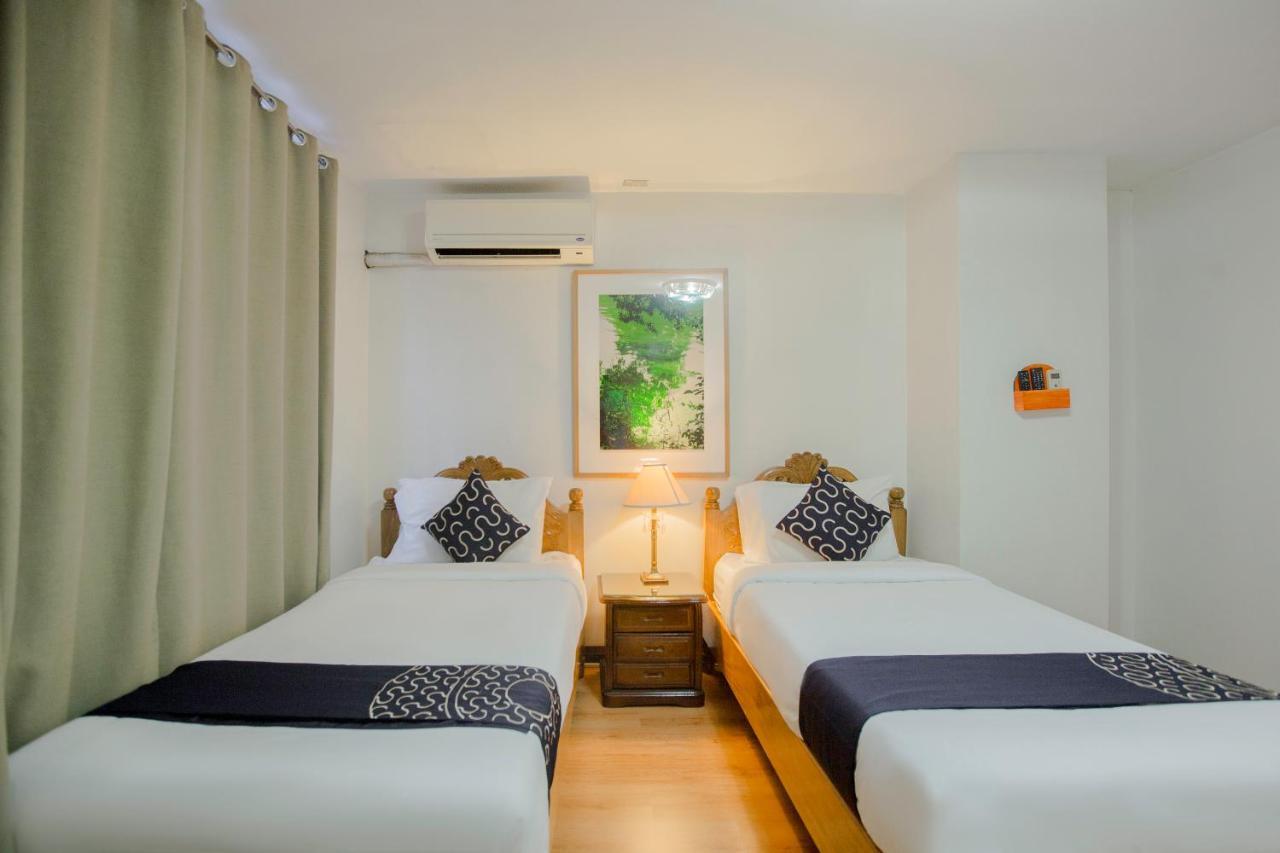 Newgrange Condotel Quezon City Εξωτερικό φωτογραφία