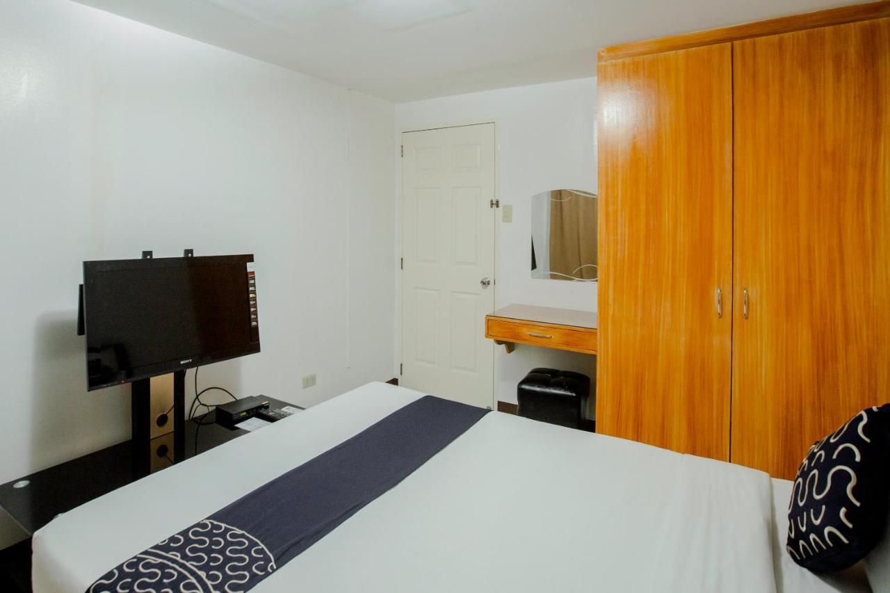 Newgrange Condotel Quezon City Εξωτερικό φωτογραφία