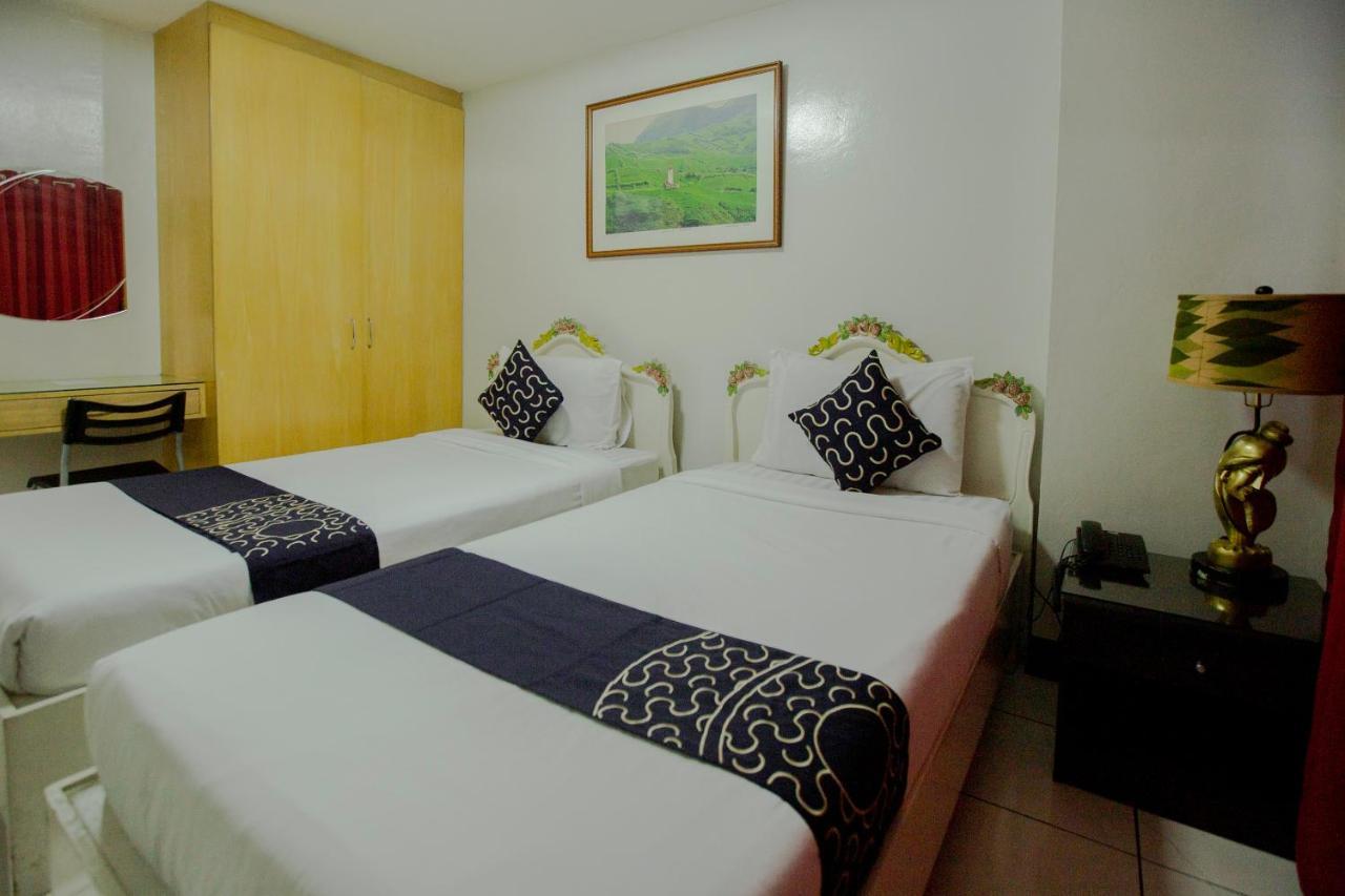 Newgrange Condotel Quezon City Εξωτερικό φωτογραφία