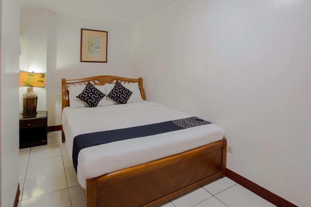 Newgrange Condotel Quezon City Εξωτερικό φωτογραφία