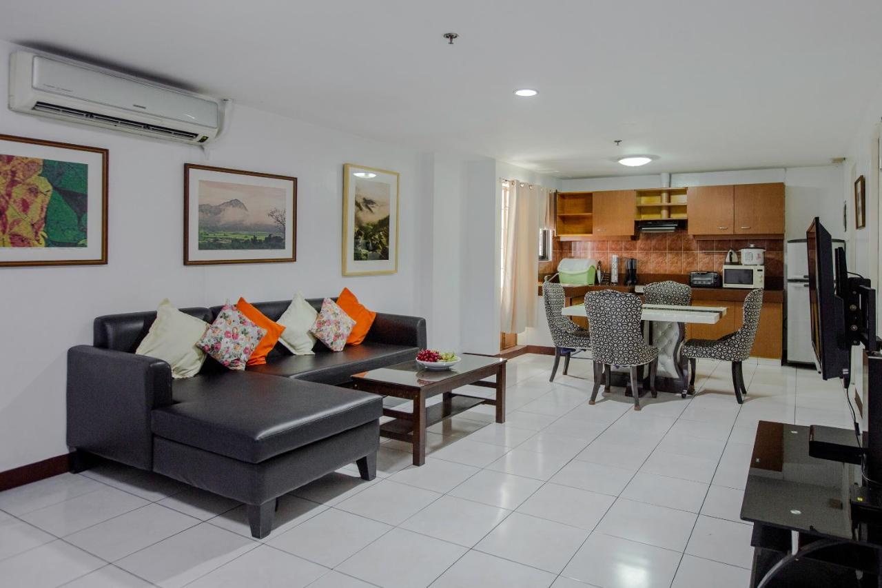 Newgrange Condotel Quezon City Εξωτερικό φωτογραφία
