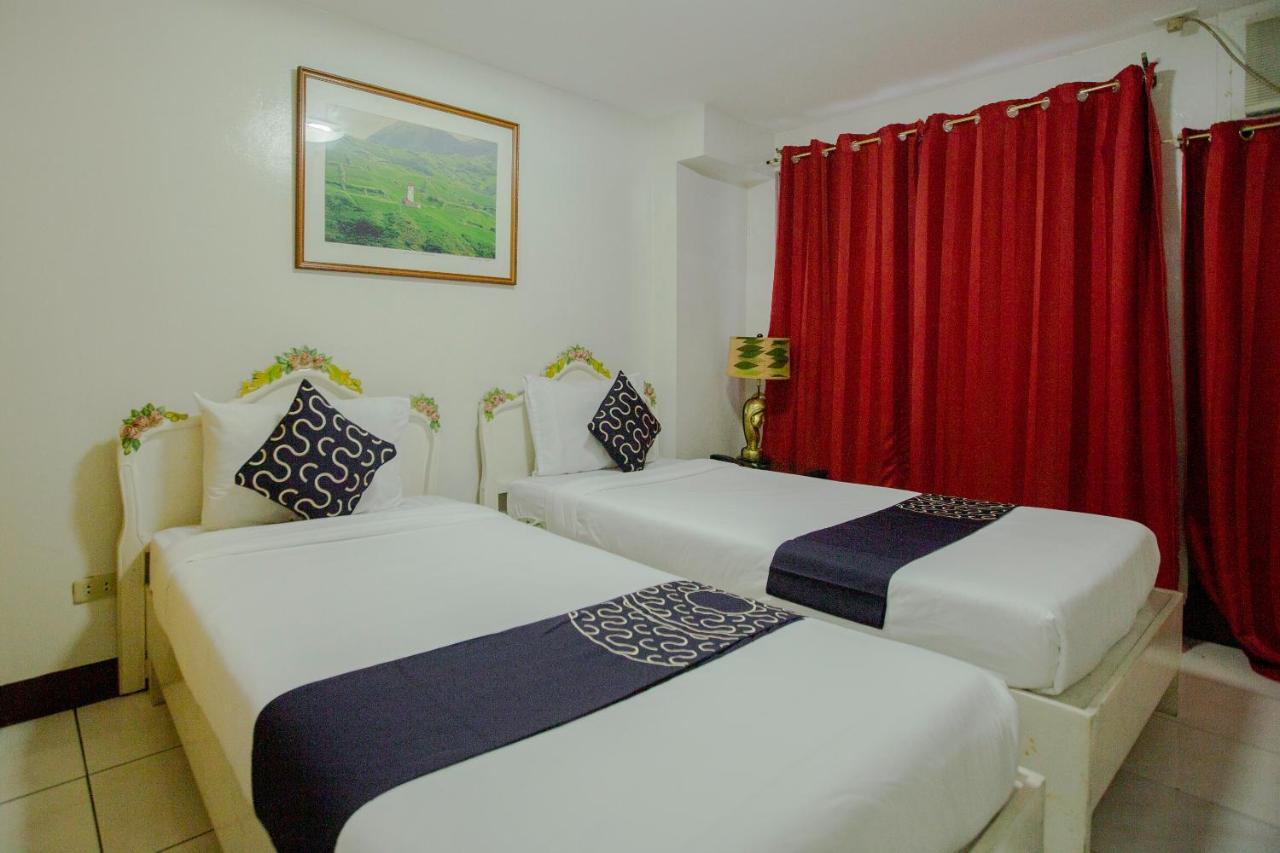 Newgrange Condotel Quezon City Εξωτερικό φωτογραφία